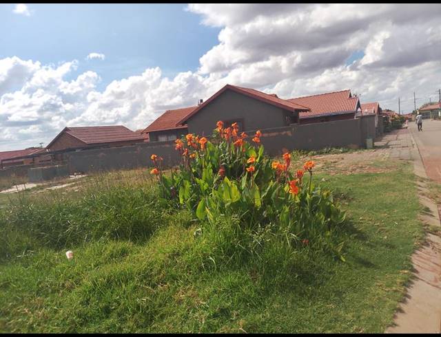 LAND FOR SALE IN SOSHANGUVE WW
